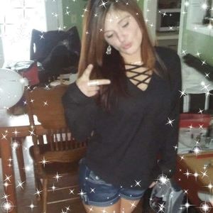 Meet your Posher, Scarlet